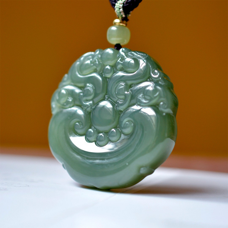 Go Ethnic Fashion - จี้หยกเฮเทียนธรรมชาติ 